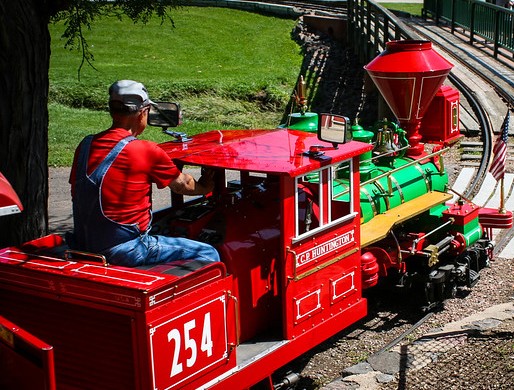 Belleview train going over bridge