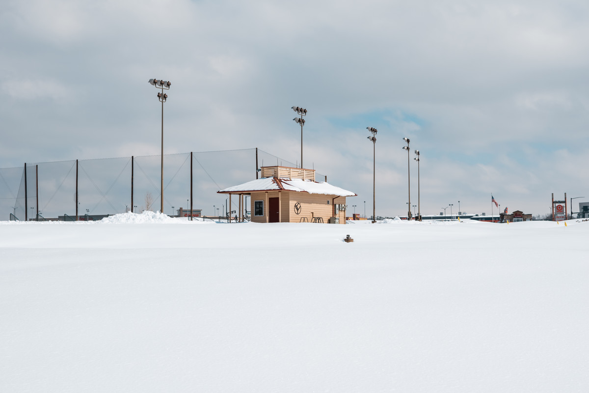 Broken Tee Course in Snow